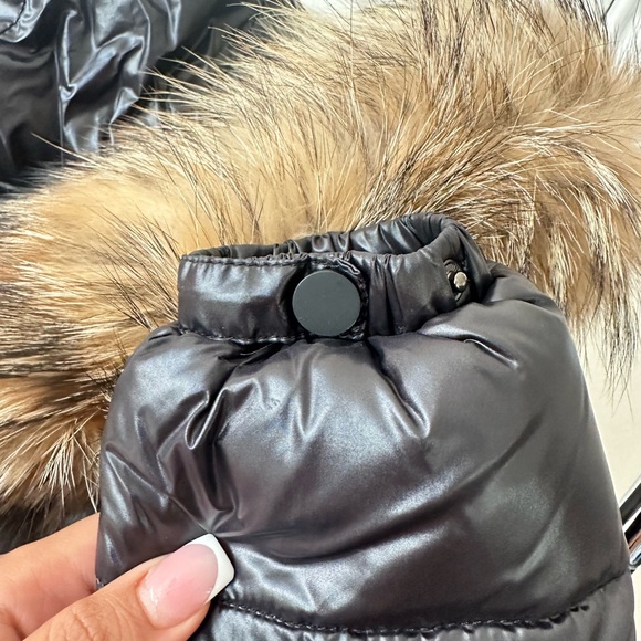 Puffer Jacket with Fur Hood - Picture 3 of 7